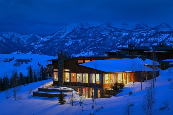 The most stunning mountain homes: luxury alpine chalets and ski .<div class=