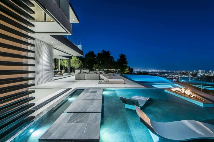 The most luxurious residences in Thailand are now only one-click away ...